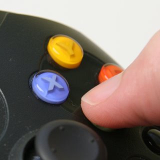 A fairly standard button layout